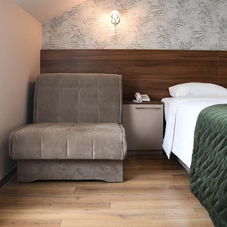 Hotel Garden Novi Sad Exterior photo
