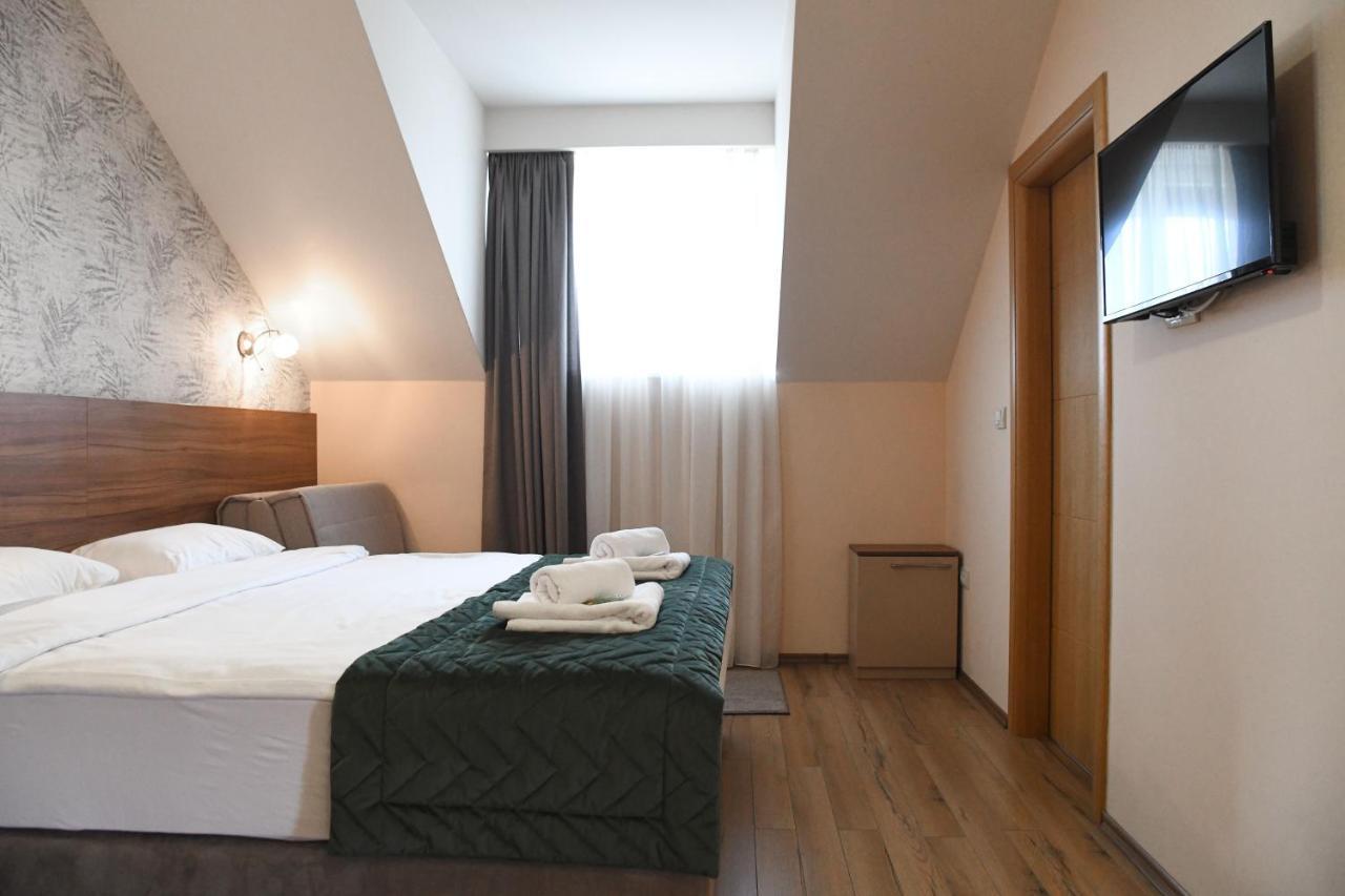 Hotel Garden Novi Sad Exterior photo
