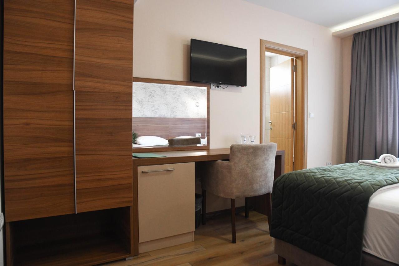 Hotel Garden Novi Sad Exterior photo