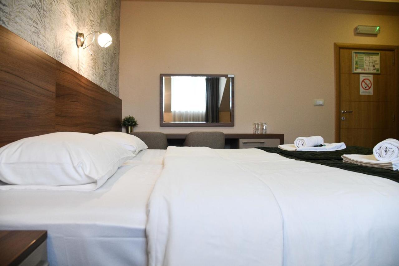 Hotel Garden Novi Sad Exterior photo