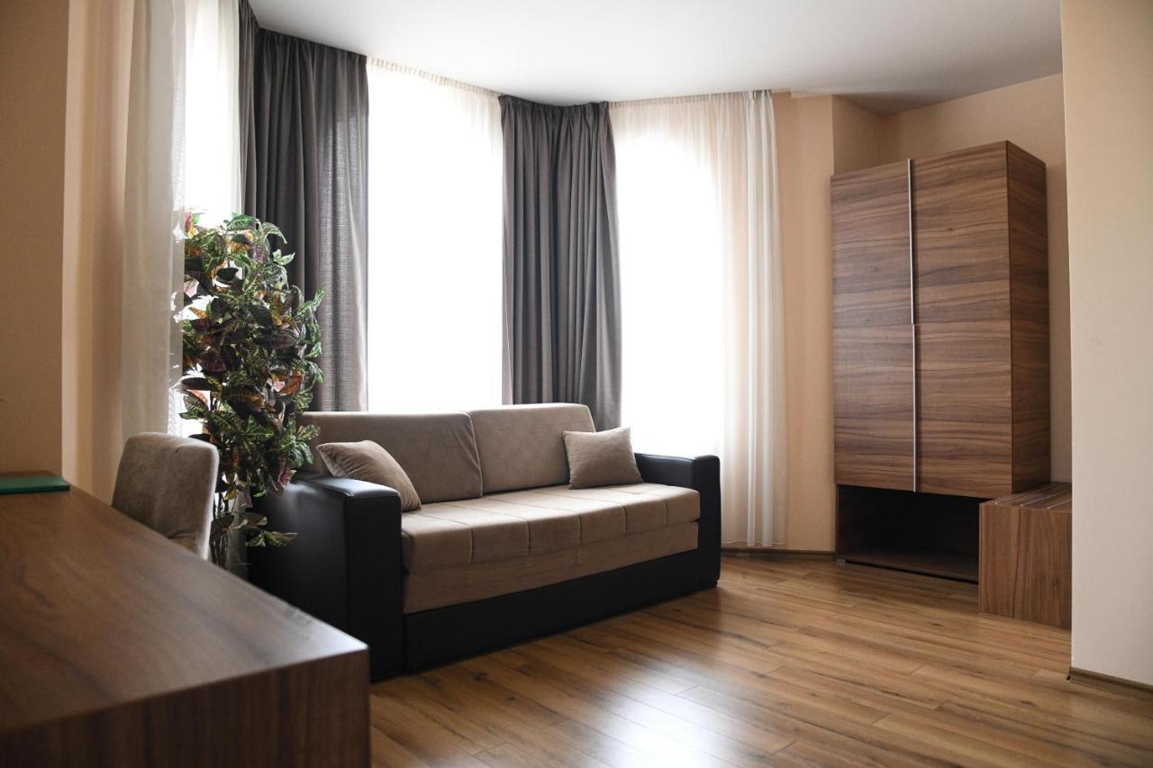 Hotel Garden Novi Sad Exterior photo