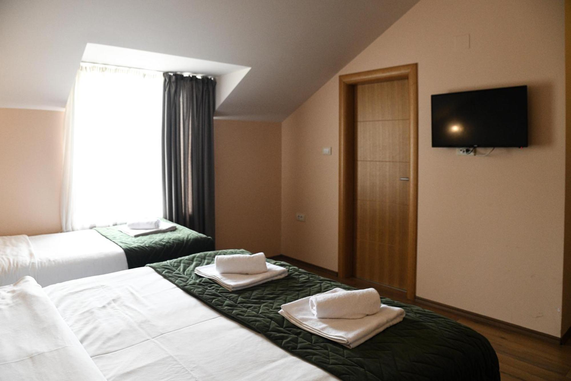 Hotel Garden Novi Sad Exterior photo